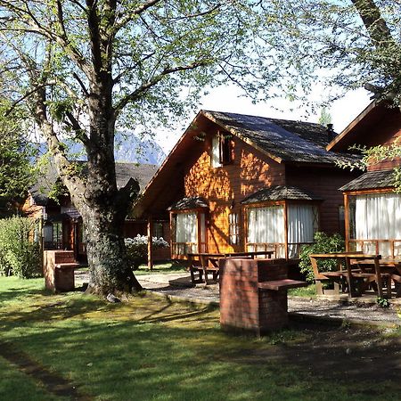 Villa Cabanas Quinolafquen à Pucón Extérieur photo